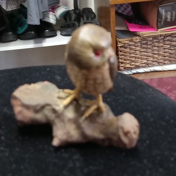 Is hancocked wooden Is owl - Picture 2 of 5